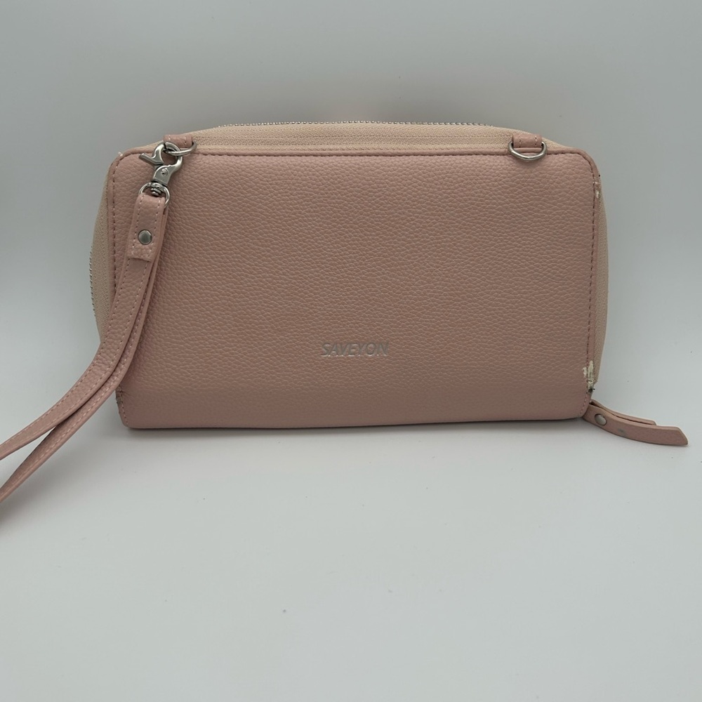 Large Pink Wallet Clutch With Wristlet - Picture 2 of 6